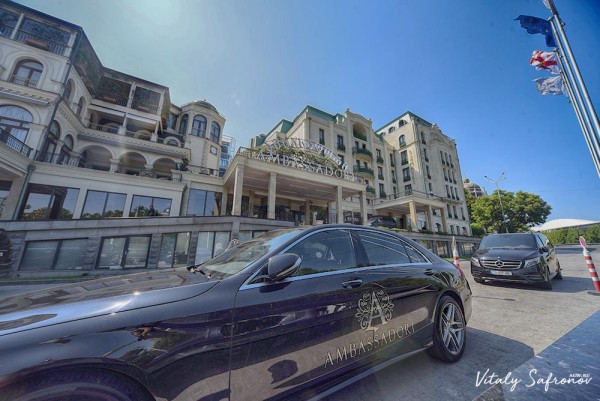 tbilisi-ambassadori.jpg (161.29 KIB) Просмотров: 499386 tbilisi-ambassadori.jpg